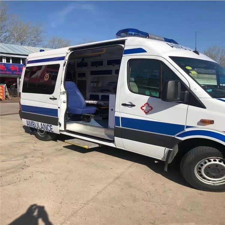呈贡私人长途救护车出租转院回家